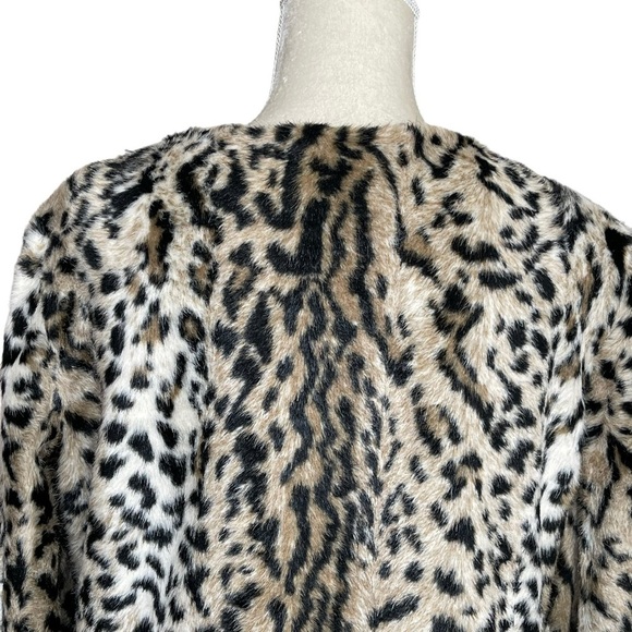 Express Women’s Faux Fur Cheetah Print Coat Jacket Size L Luxurious Animal Print - Picture 6 of 9